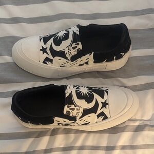 Alexander McQueen Black and White Skull Slip-On Sneakers 9.5 (42.5eu)